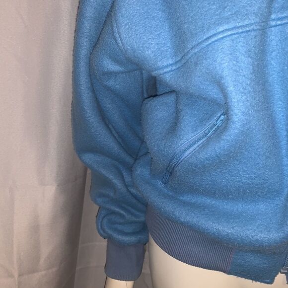 VGT 80’s pastel blue fleece zip up sweater. Large - Picture 2 of 9